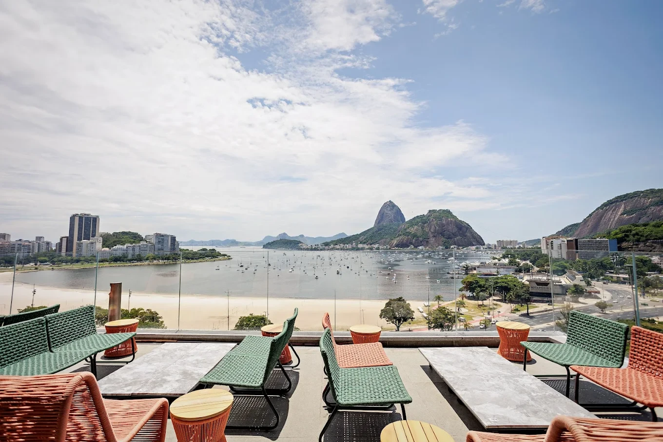 9th Floor Terrace - Direct View of Pão de Açúcar at Botafogo Praia Shopping